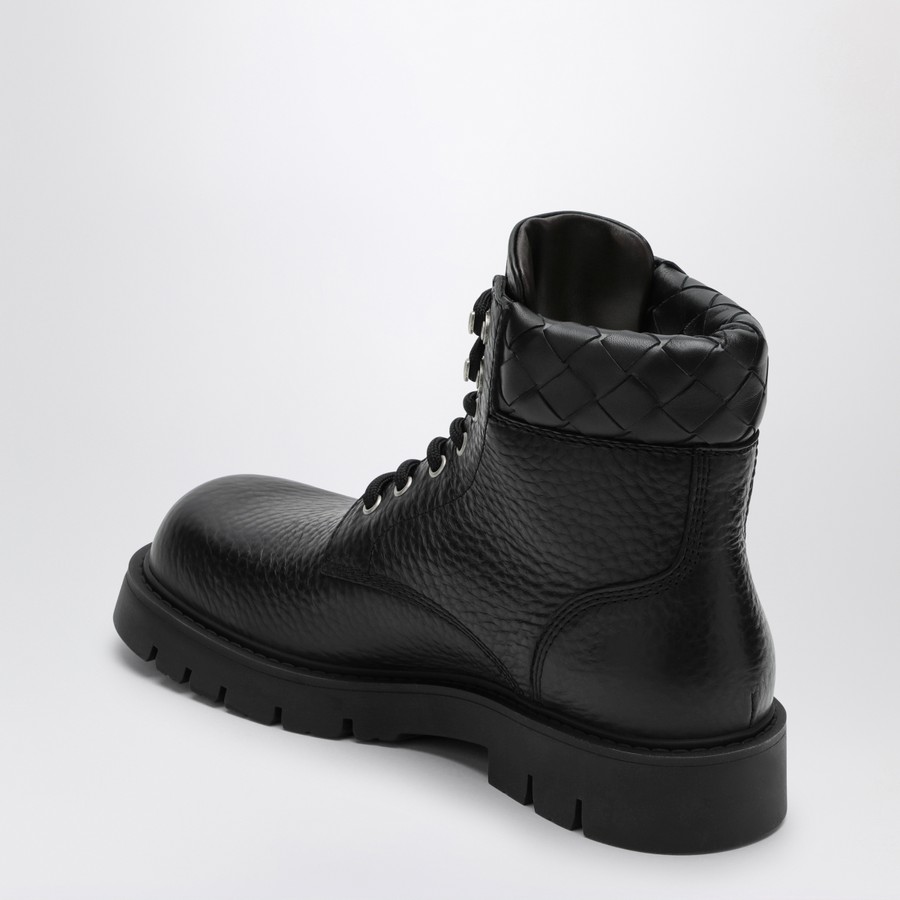 Bottega Veneta Black leather ankle boots | TheDoubleF