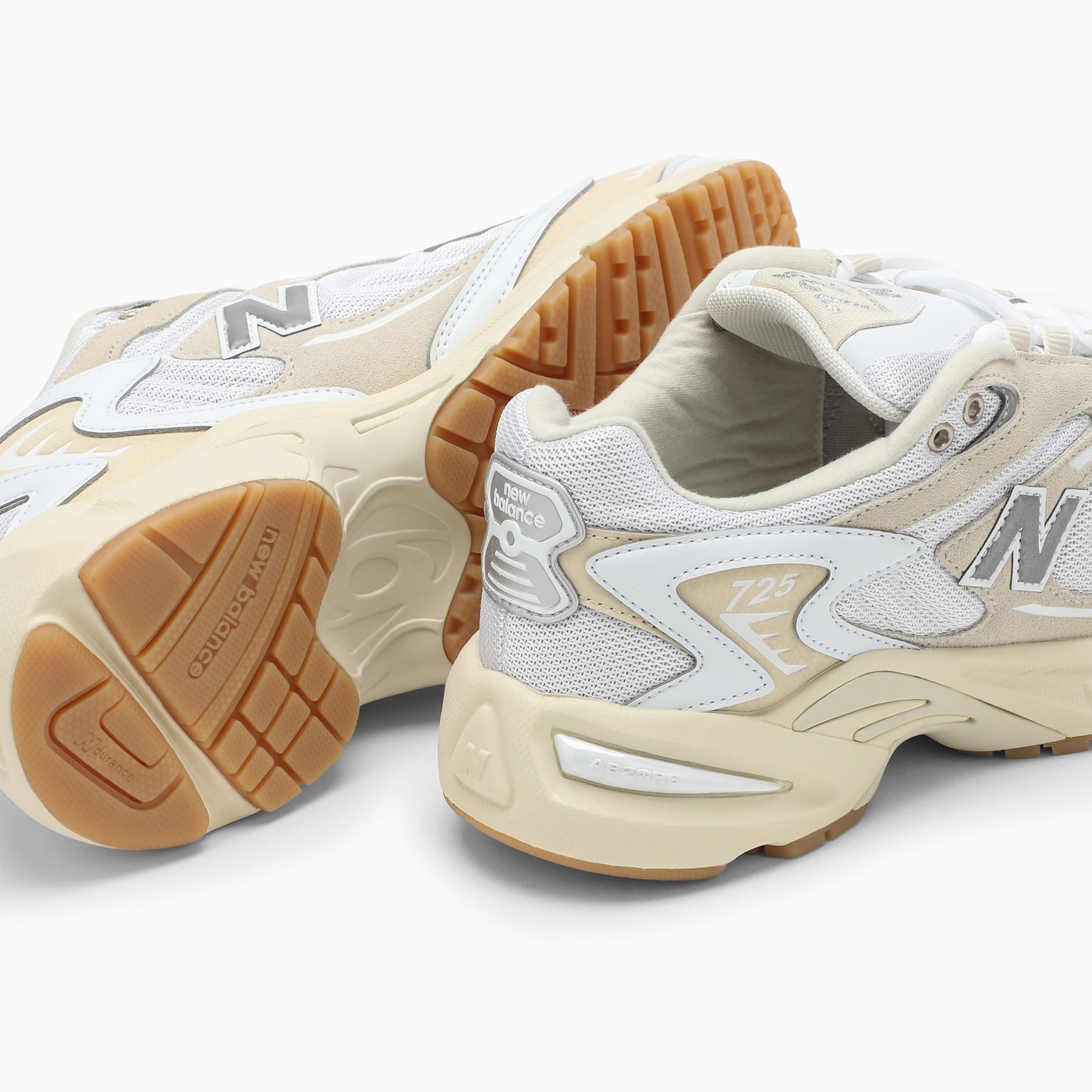 New Balance Low 725V1 cream/white trainer TheDoubleF