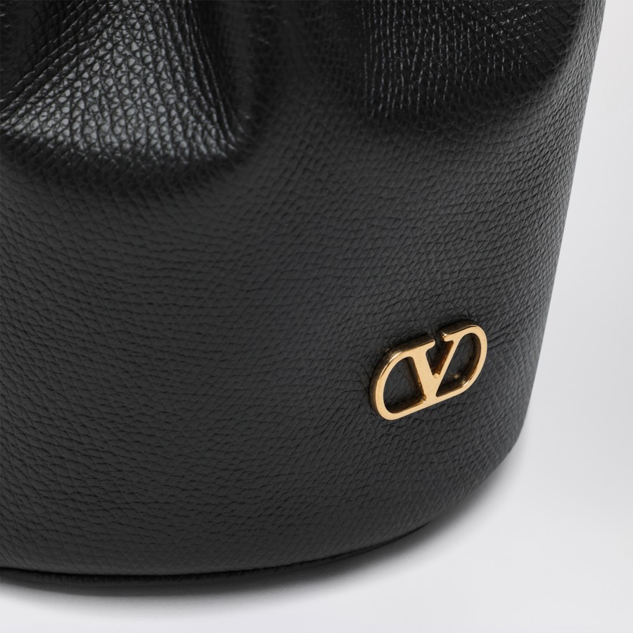 バッグ・カバンその他 VALENTINO Woman Mini bag Black 7W2P0AR4VSH 0NO Valentino Garavani Black hammered leather mini Vlogo bag