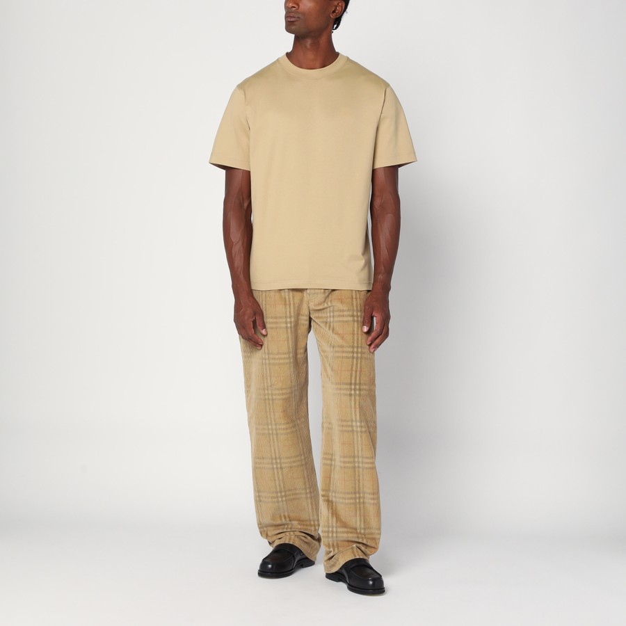 ★Burberry★ Note Logo Cotton Short Sleeve T-Shirt Beige 810 Burberry: Beige Knot Logo Cotton T-shirt | SSENSE