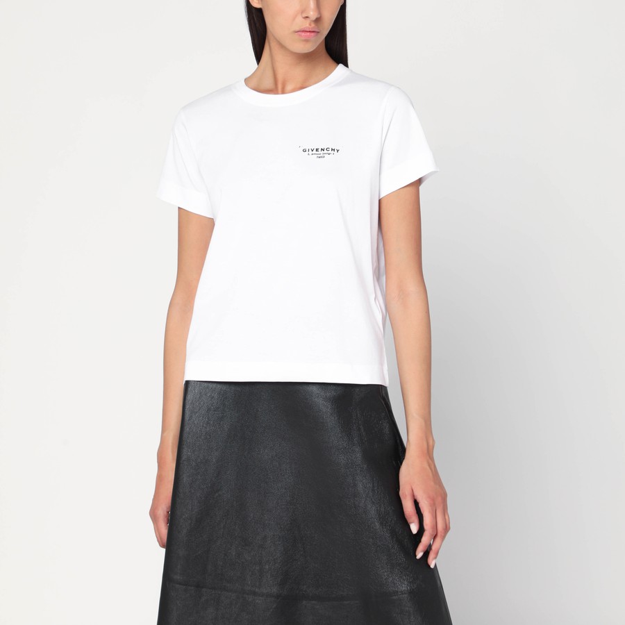 Tシャツ・カットソー GIVENCHY FW25 White cotton t-shirt (BW70FJP75N 100) T-shirt in cotton with GIVENCHY Stamp print in - white