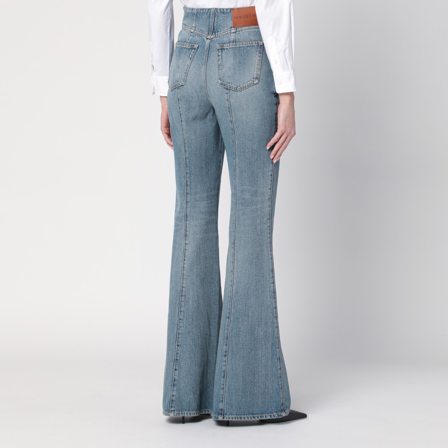デニム・ジーパン Alexander Mcqueen Flared Jeans With Turn-Ups At The Waist Alexander McQueen Flared jeans with turn-ups at the waist