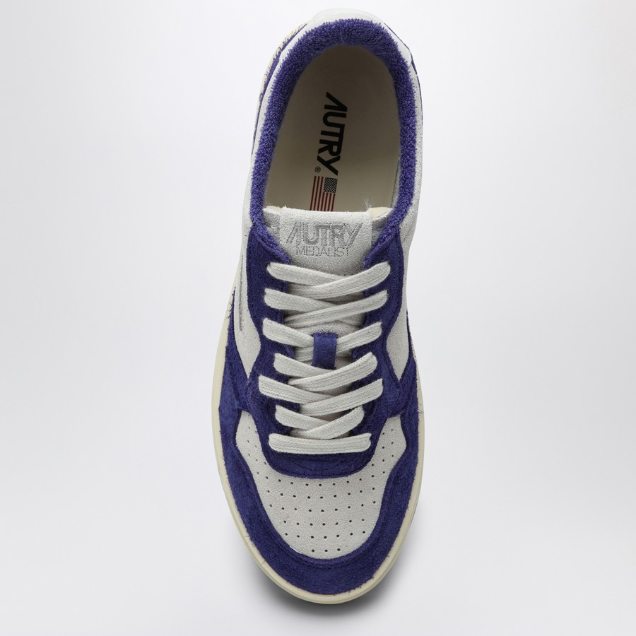 AUTRY Sneaker white/lily suede Medalist | TheDoubleF