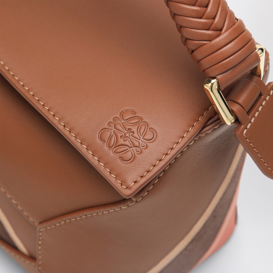 ショルダーバッグ・ポシェット LOEWE PUZZLE EDGE SMALL BAG PECAN/PARROT PINK Loewe Puzzle Edge small bag Pecan/Parrot Pink | TheDoubleF