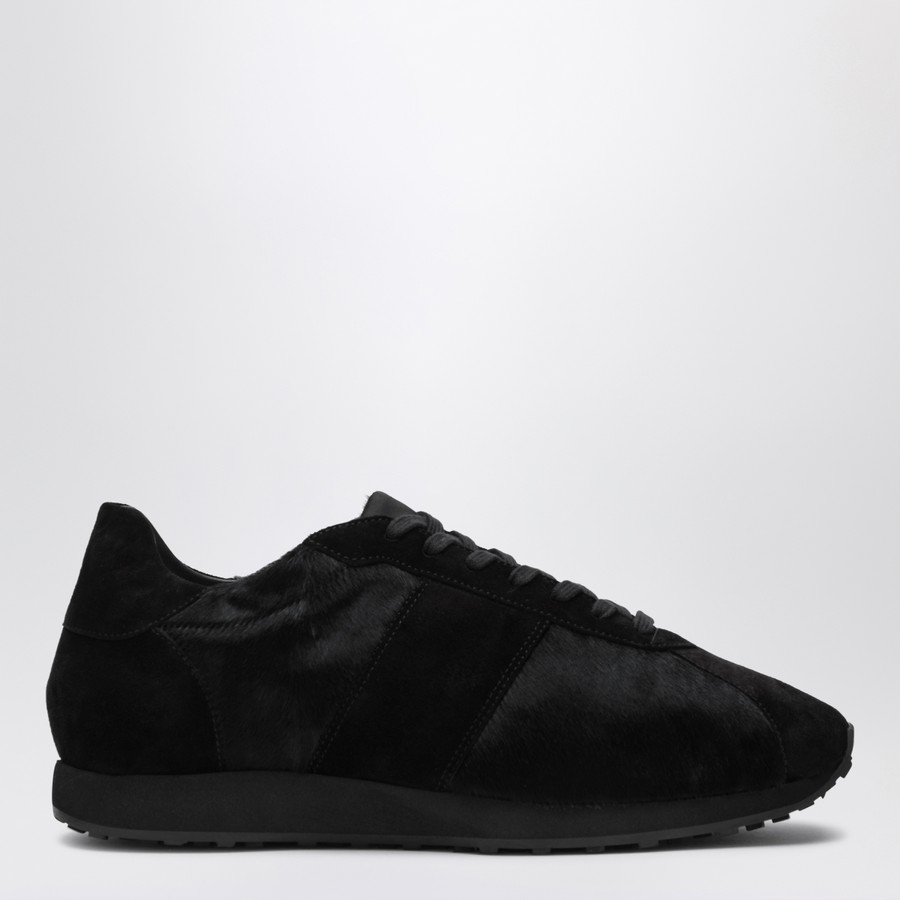 シューズ・サンダルその他 The Row Black sneaker in pony and velvet The Row Black sneaker in pony and velvet | TheDoubleF