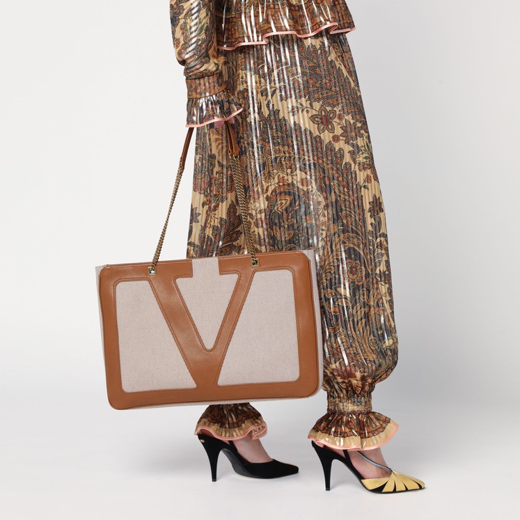 Valentino Garavani Viva Superstar Crochet small natural
