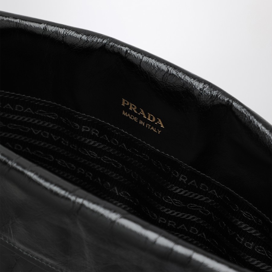 Prada Medium shoulder bag black in leather | TheDoubleF