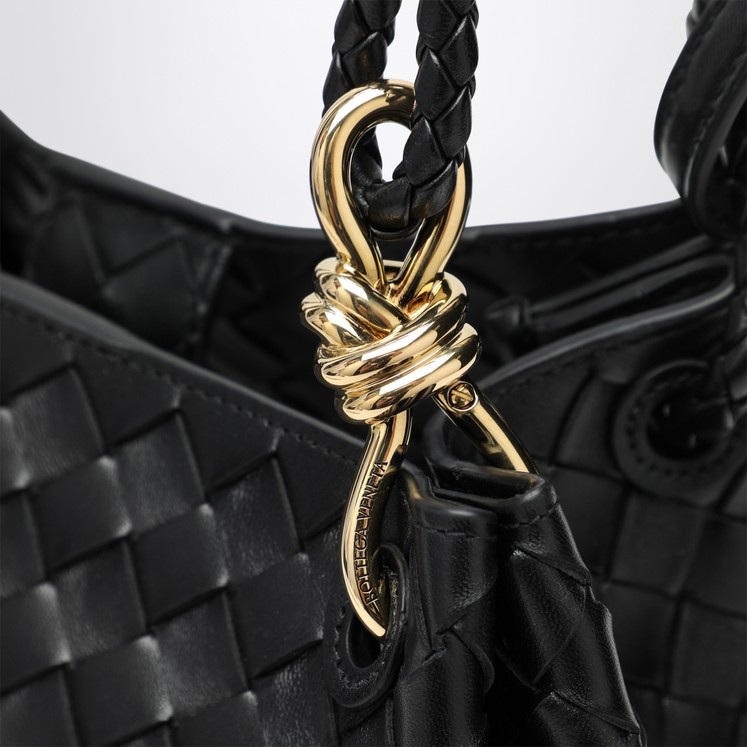 Shoulder bags for women by Bottega Veneta | TheDoubleF