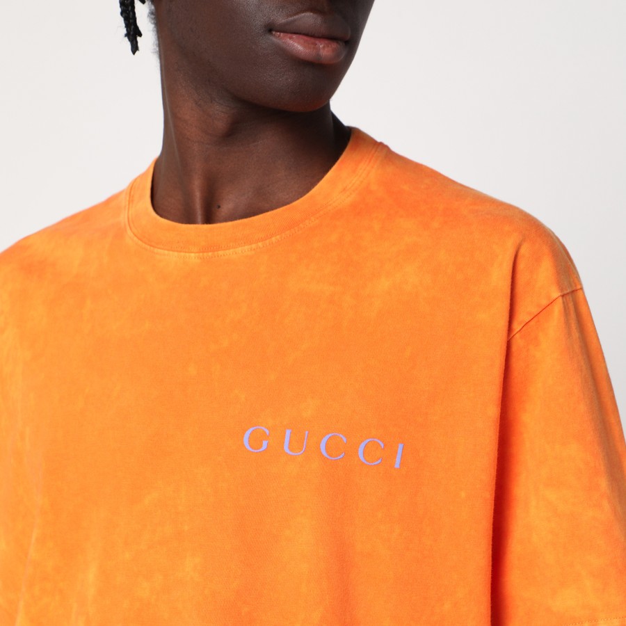 Tシャツ・カットソー GUCCI WASHED ORANGE COTTON T-SHIRT WITH LOGO GUCCI Washed orange cotton T-shirt with logo | TheDoubleF