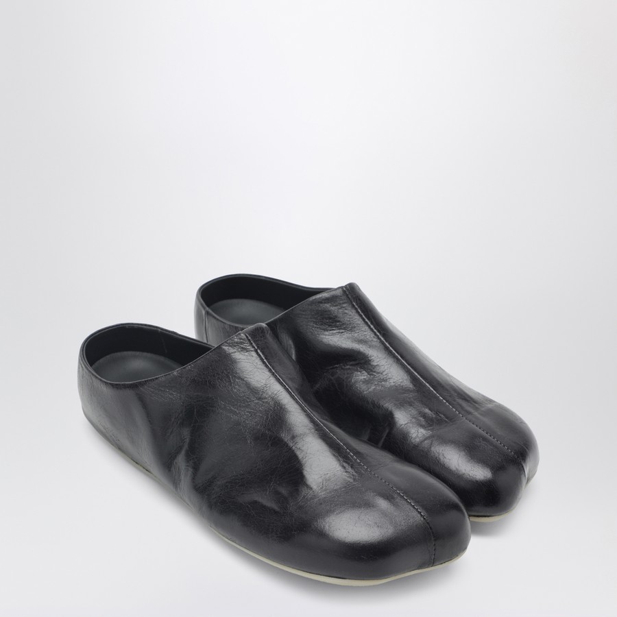 MM6 Maison Margiela Black Factory leather clogs | TheDoubleF