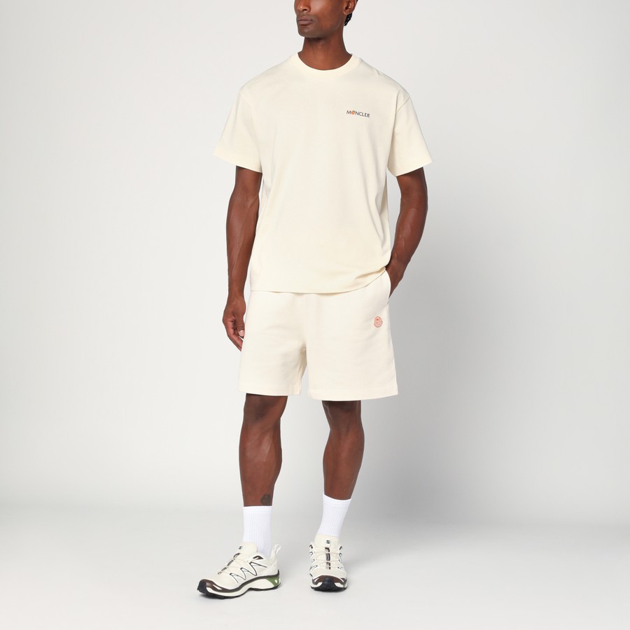 Tシャツ・カットソー MONCLER GENIUS GILGA FARM BY DONALD GLOVER WHITE COTTON T-SH Gilga Farm by Donald Glover Heavy T-Shirt White | END. (US)