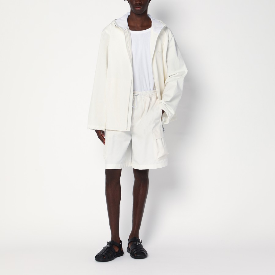 ジャケットその他 GUCCI Men Jacket 804962ZAIAK 9174 WHITE GUCCI White zip-up jacket with logo print | TheDoubleF