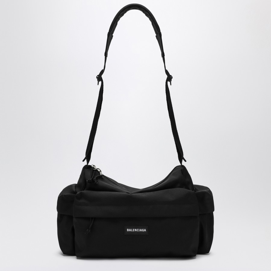 BALENCIAGA スモール ウィール バックパック S ブラック ナイロン Balenciaga Small black nylon travel bag | TheDoubleF