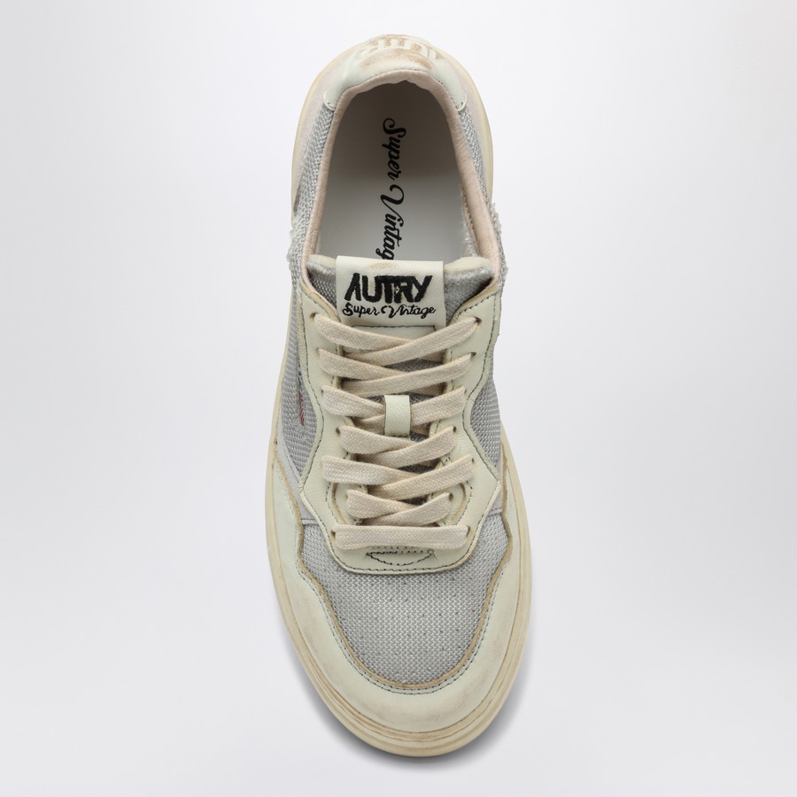 AUTRY Sneaker Medalist Low Super Vintage in gray/white