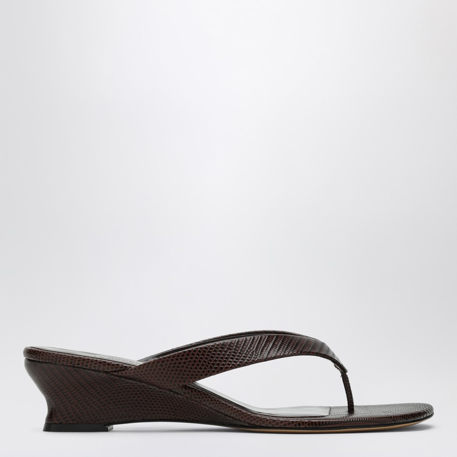シューズ・サンダルその他 Le Monde Beryl Brown leather flip-flops Le Monde Béryl Brown wedge flip-flop sandals | TheDoubleF