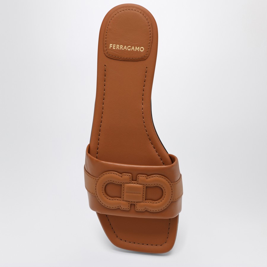 【関税&送料込】Ferragamo Gancini Slide In Cognac Leather Ferragamo Gancini slide in cognac leather | TheDoubleF