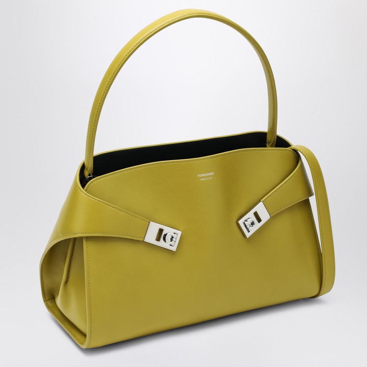 Salvatore Ferragamo｜TOTEBAGS (218336 770636) Salvatore Ferragamo Tote Bag