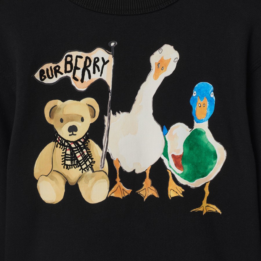 【関税&送料込】Burberry Black Sweatshirt With Thomas Bear A Burberry Black sweatshirt with Thomas bear and friends