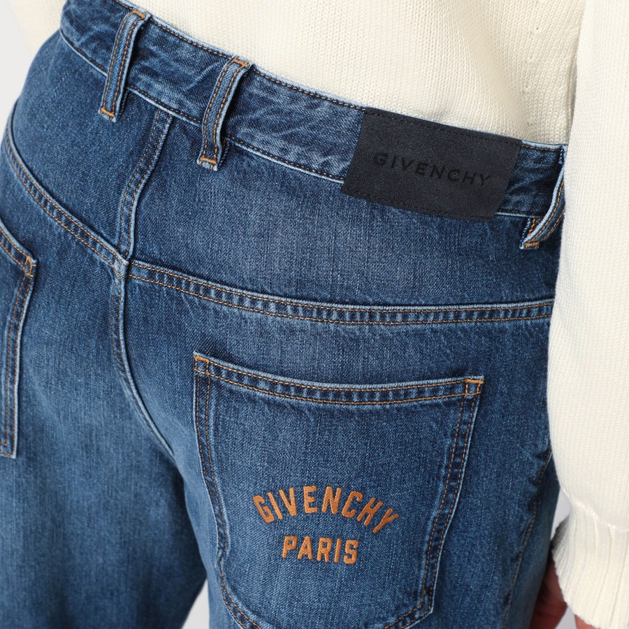 デニム・ジーパン Givenchy Straight Jeans Dark Blue Washed Effect Givenchy Straight jeans dark blue washed effect | TheDoubleF