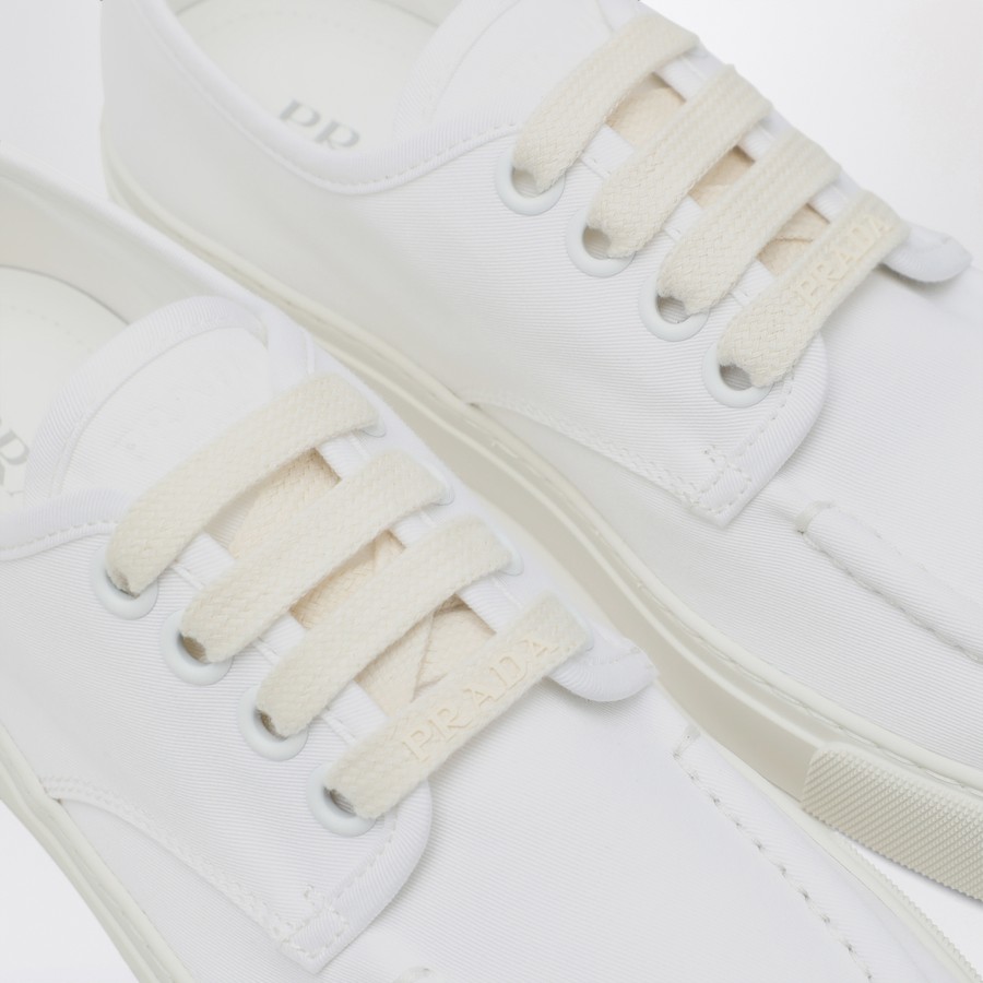 スニーカー PRADA WHITE SNEAKER IN COTTON CANVAS Prada White sneaker in cotton canvas | TheDoubleF