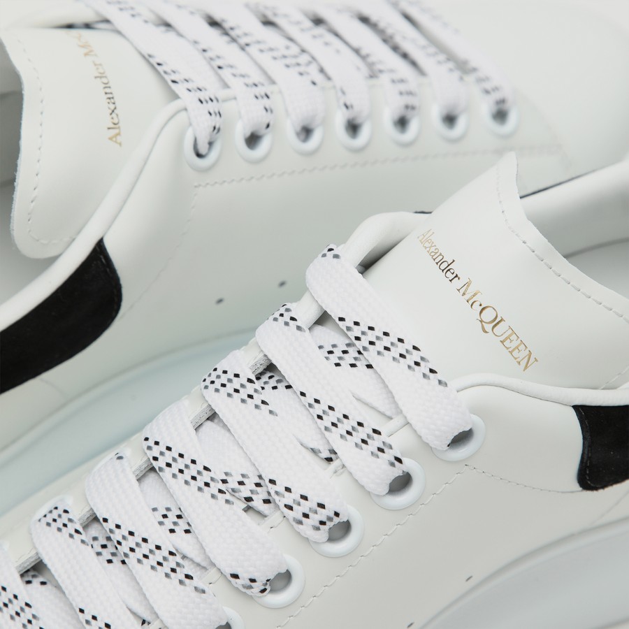 スニーカー alexander mcqueen SNEAKER (553770WIAIH 9061) Alexander McQueen White and black Oversized sneakers