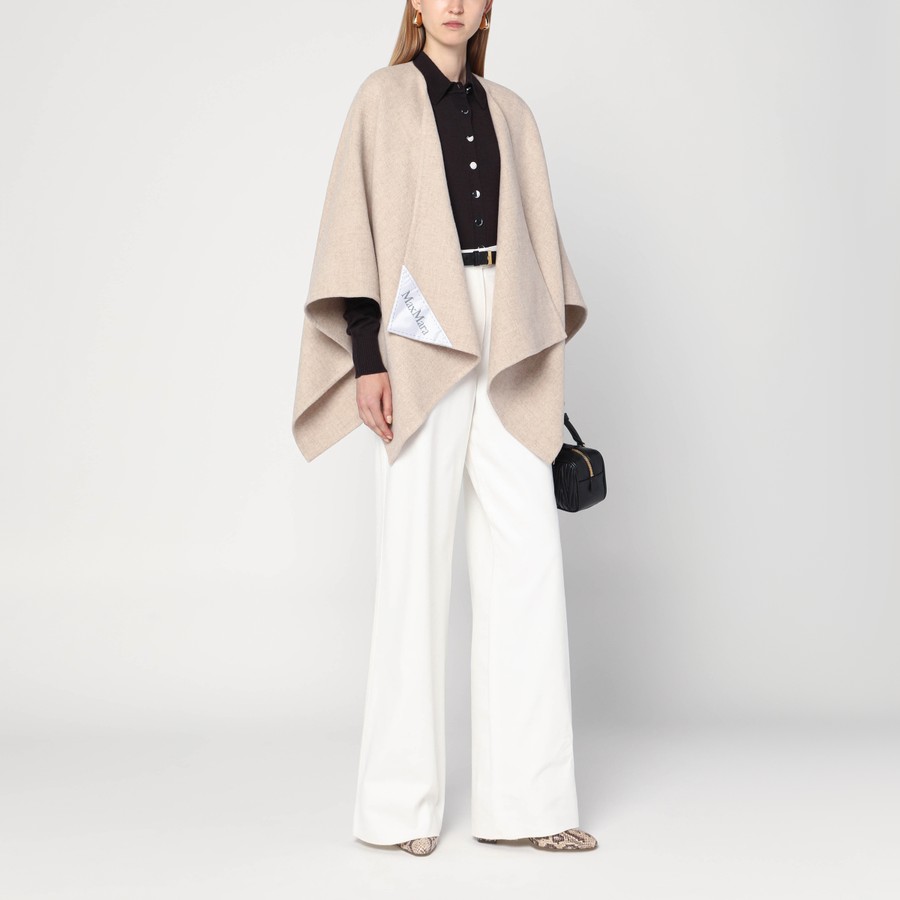 ボレロ・ショール Max Mara Beige alpaca and wool cape Max Mara Beige alpaca and wool cape | TheDoubleF
