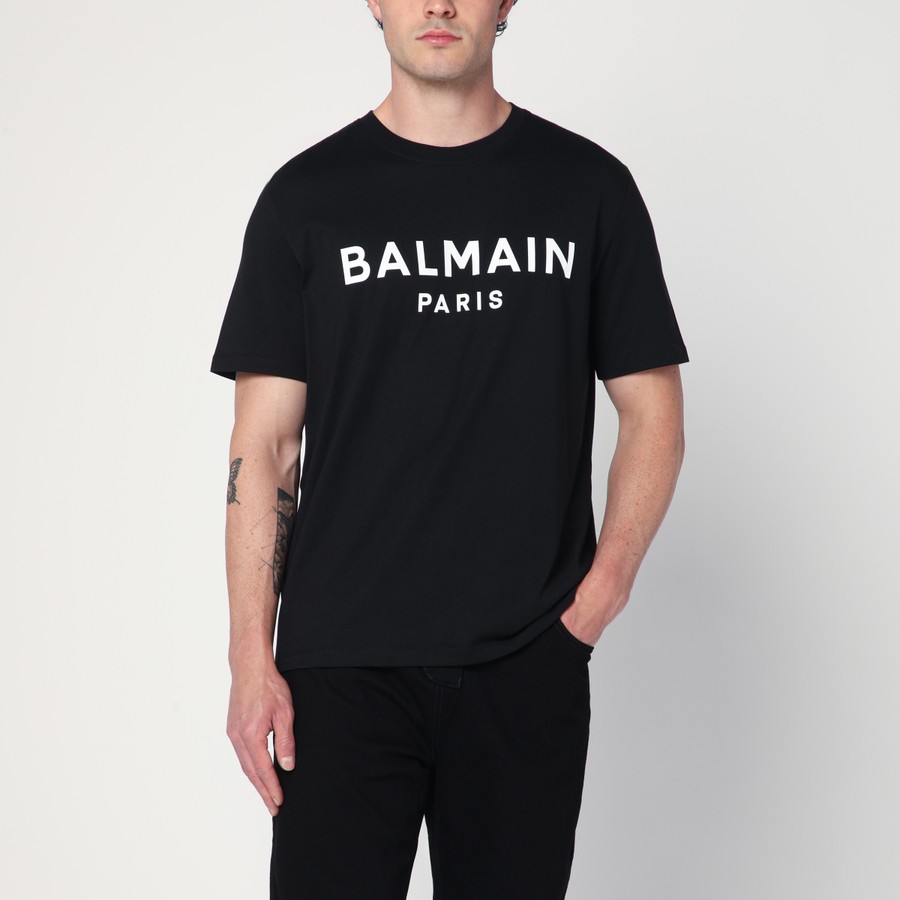 【送料&関税込】Balmain Logo Detailed Crewneck T-shirt Balmain Logo-Embroidered Cotton T-Shirt | Saks Fifth Avenue