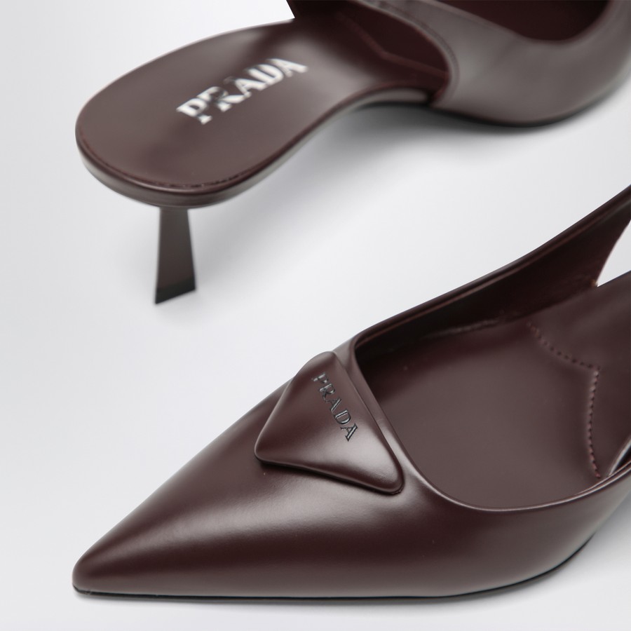 シューズ・サンダルその他 Prada Bordeaux leather slingback with decollete Prada Bordeaux leather slingback with décolleté | TheDoubleF
