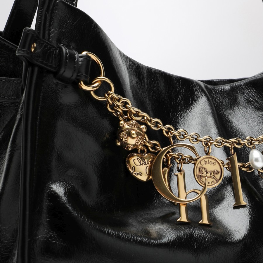 ショルダーバッグ・ポシェット Chloe Chloe Charms Black Leather Shoulder Bag Chloé Chloé Charms black leather shoulder bag | TheDoubleF