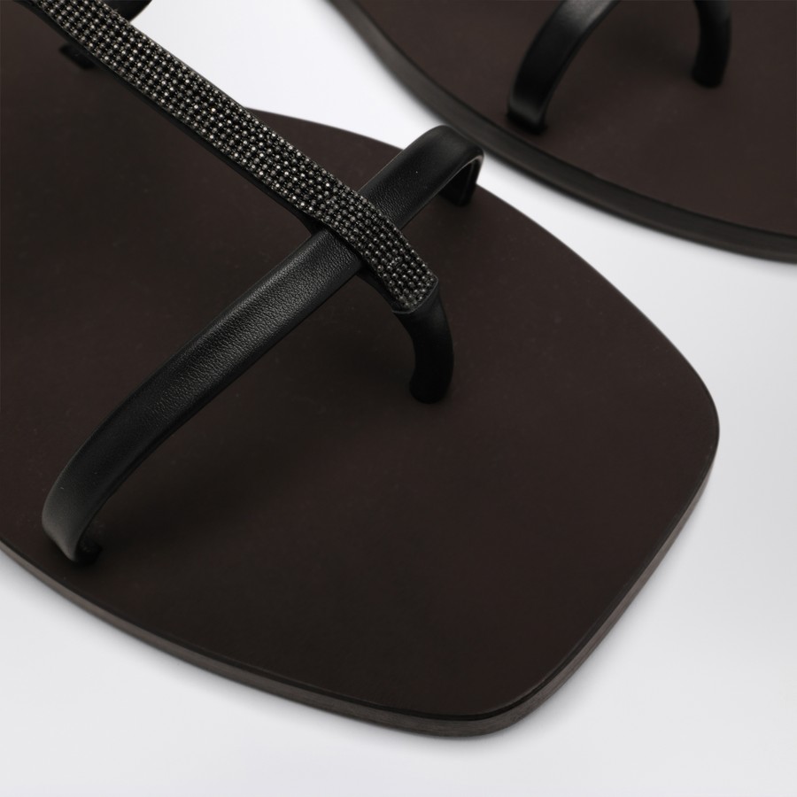 サンダル・ミュール BRUNELLO CUCINELLI Women Sandals MZSKC2983LE C101 BLACK Brunello Cucinelli Black Sandals with Precious Strap