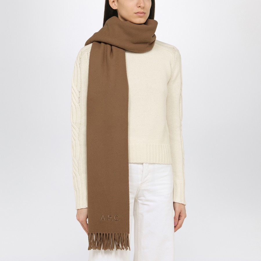 【関税&送料込】A.P.C. Ambroise Brodee Beige Virgin Wool Sca A.P.C. Ambroise Brodée beige virgin wool scarf | TheDoubleF