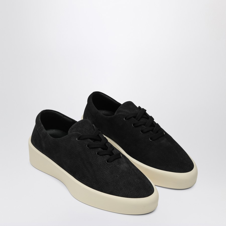 スニーカー FEAR OF GOD BLACK SUEDE SNEAKER 101 101 in Black | Fear of God ETERNAL Collection | Fear of God