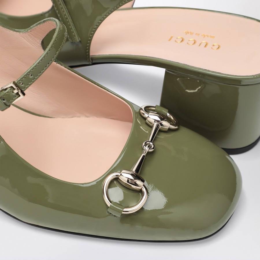 ローファー・オックスフォード GUCCI GREEN PATENT LEATHER LOAFER-STYLE PUMPS GUCCI Green patent leather loafer-style pumps | TheDoubleF