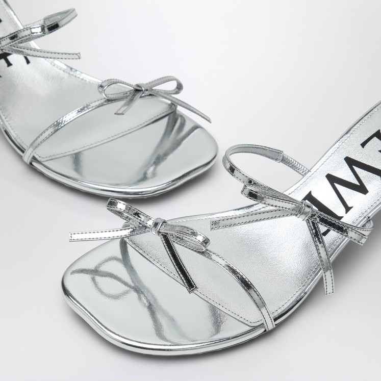 シューズ・サンダルその他 Loewe Petal sandal in llic silver Petal sandal in metallic calfskin Silver - LOEWE