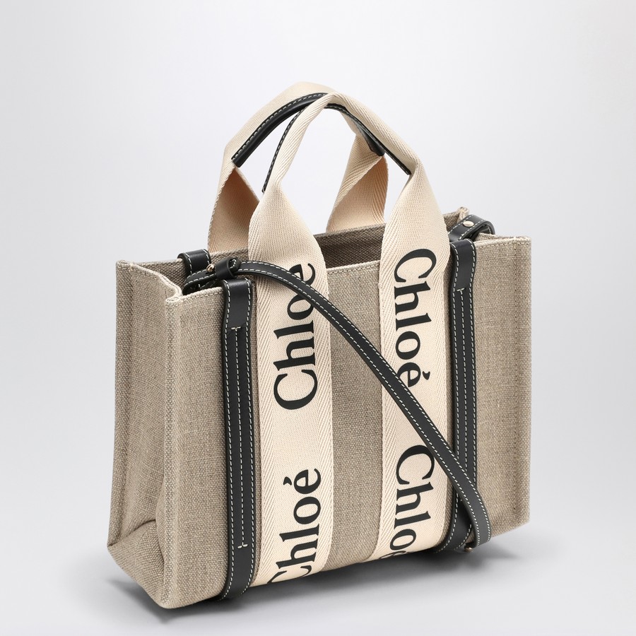 【関税&送料込】Chloe Woody Little Bag In Beige Canvas Chloé Woody little bag in beige canvas | TheDoubleF