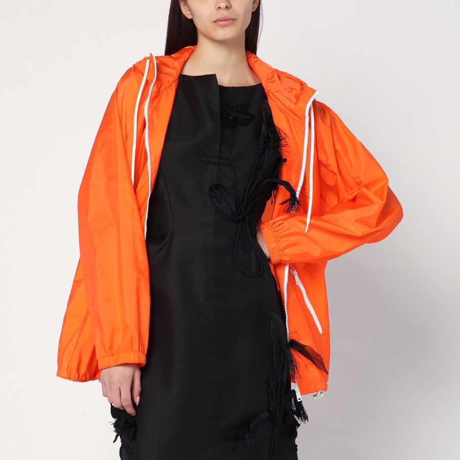 ジャケット Prada Orange raincoat in lightweight Re-Nylon Re-Nylon raincoat in orange - Prada | Mytheresa
