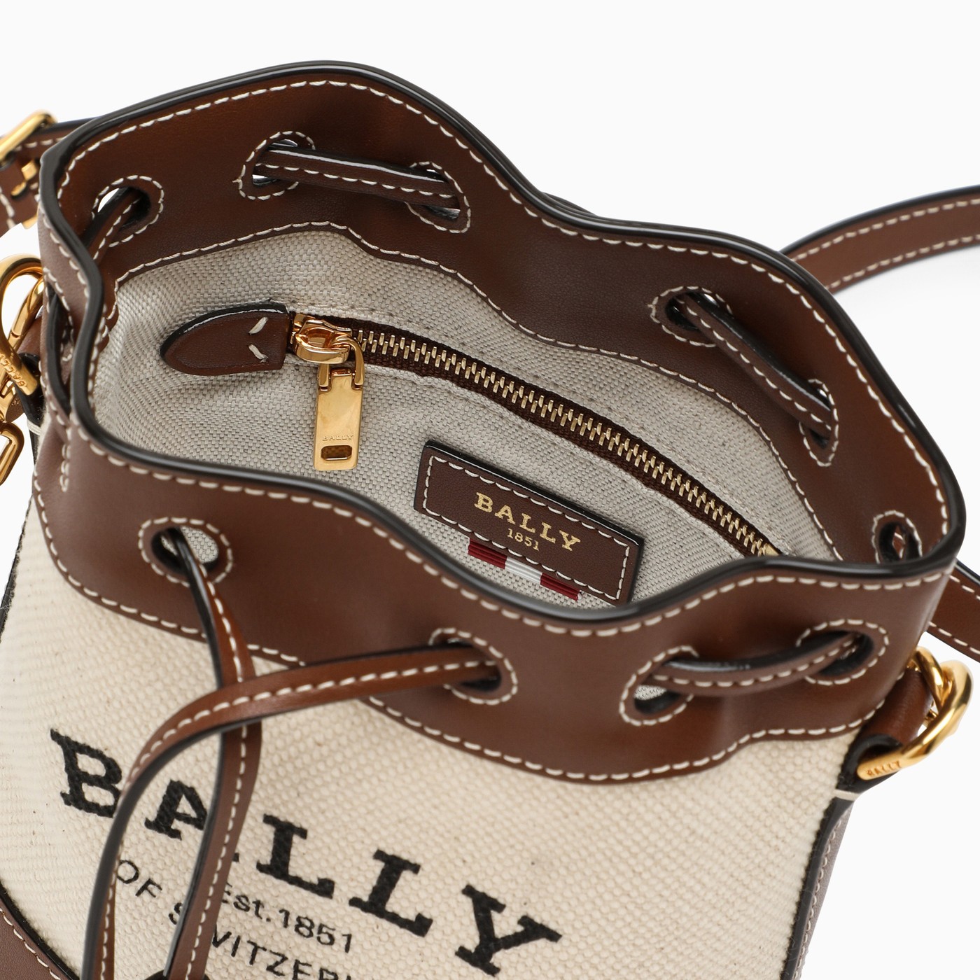 BALLY Sandcoloured bucket bag TheDoubleF