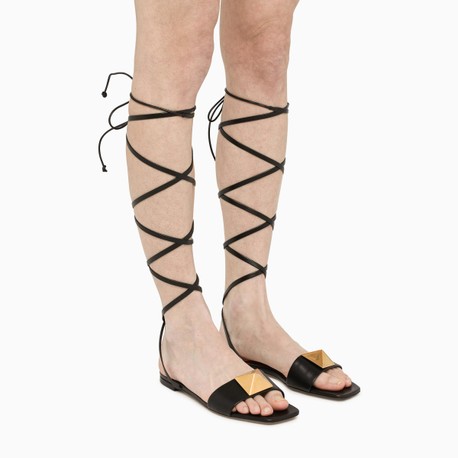 popular sandals