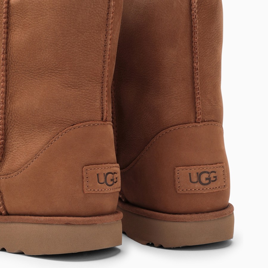 UGG Classic Weather Short chestnut boot | TheDoubleF