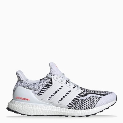 giày adidas ultra boost triple white 2.0