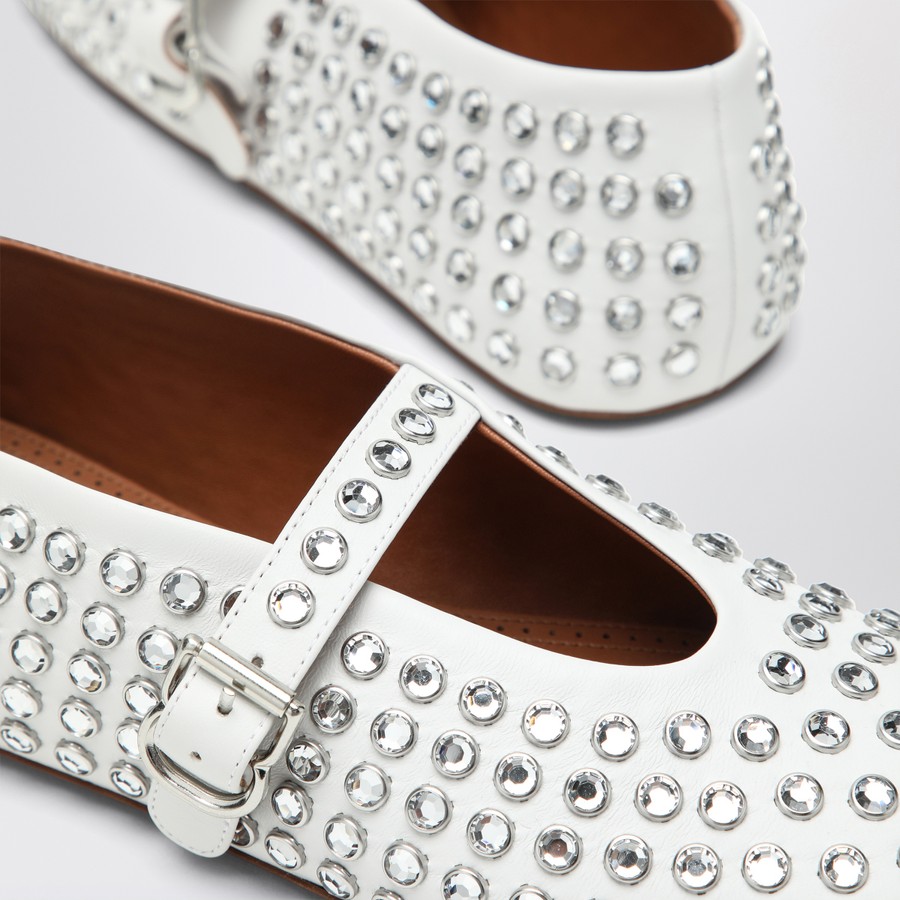 バレエシューズ ALAIA WHITE LEATHER BALLERINA WITH CRYSTALS Crystal-embellished leather ballet flats in white - Alaia