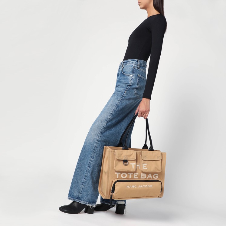 MARC JACOBS ‘Traveler Tote’ large shopper Beige Marc Jacobs The Large Canvas Tote Bag | Neiman Marcus