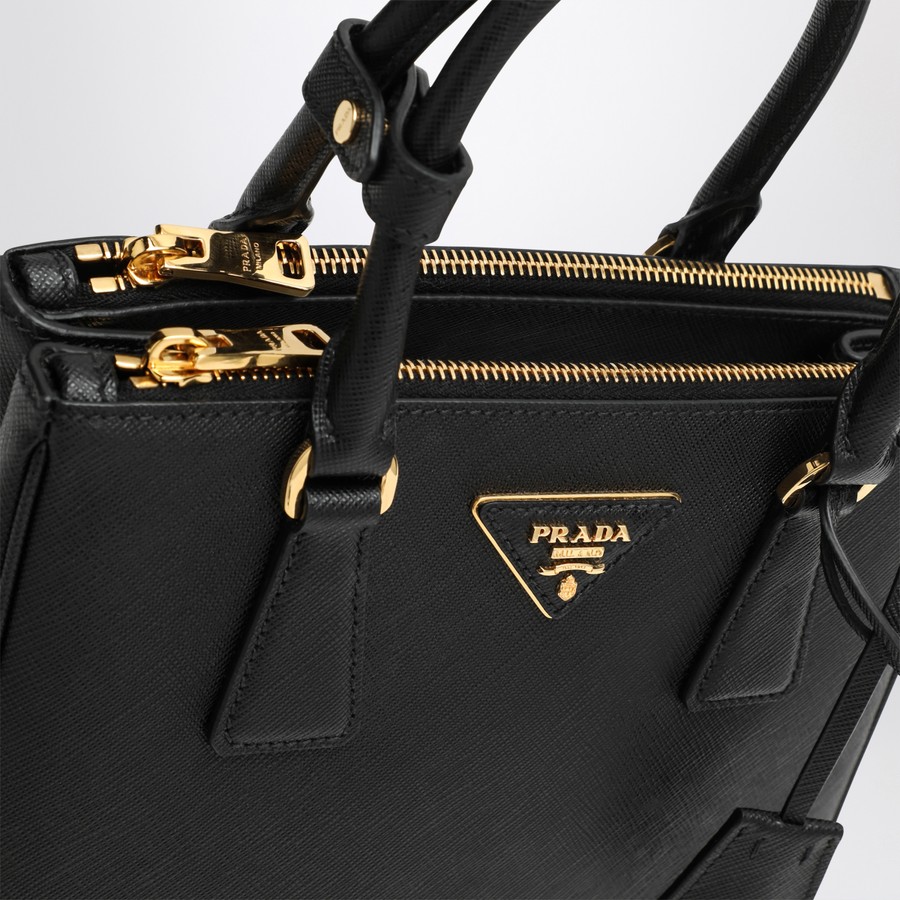 Prada Small black Galleria handbag | TheDoubleF