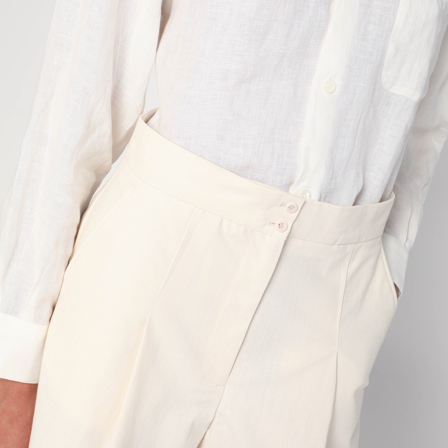 スカート A.P.C. Ecru cotton bermuda shorts A.P.C. Écru cotton bermuda shorts | TheDoubleF