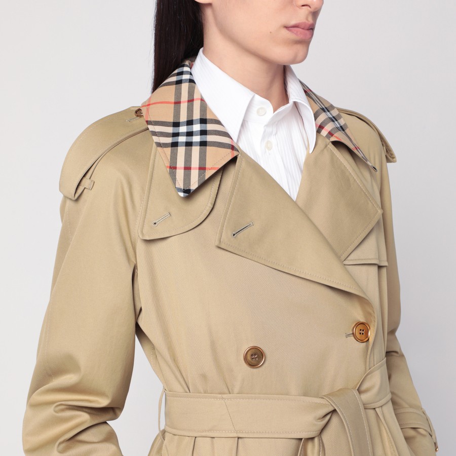 【関税込・国内発送】Burberry TRENCH COAT WITH CHECK COLLAR Mid-length Check Collar Castleford Trench Coat in Cotton