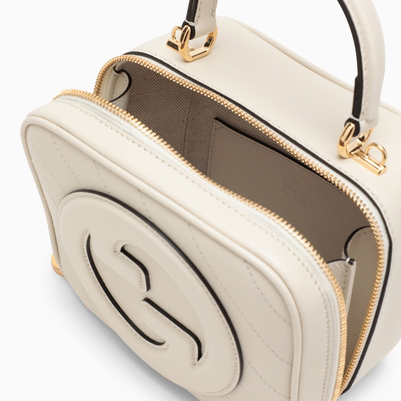 GUCCI Gucci Blondie handbag in white TheDoubleF