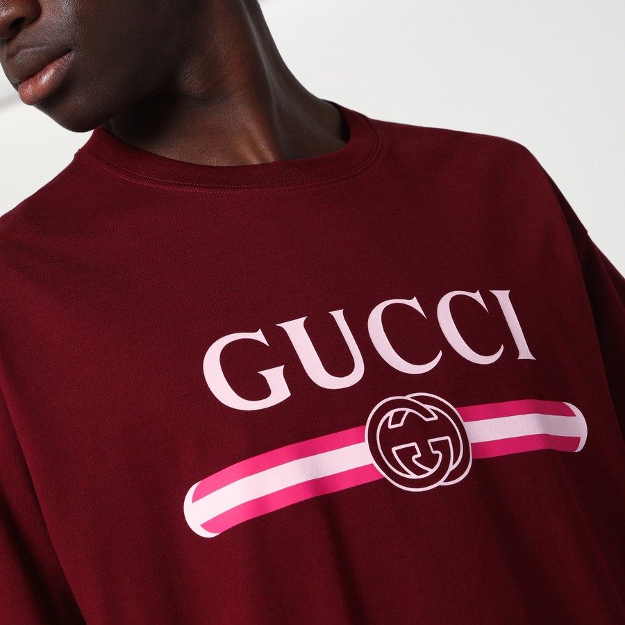 Tシャツ・カットソー GUCCI ANCHOR RED T-SHIRT WITH LOGO PRINT GUCCI Anchor Red T-shirt with logo print | TheDoubleF