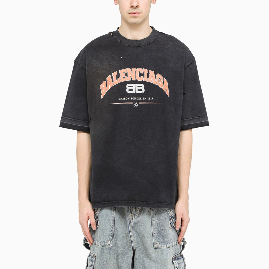 t shirt balenciaga nera