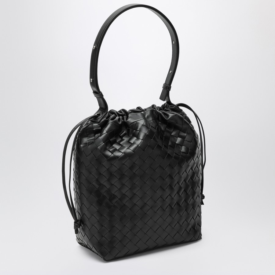 Bottega Veneta Black bucket bag in Intrecciato | TheDoubleF