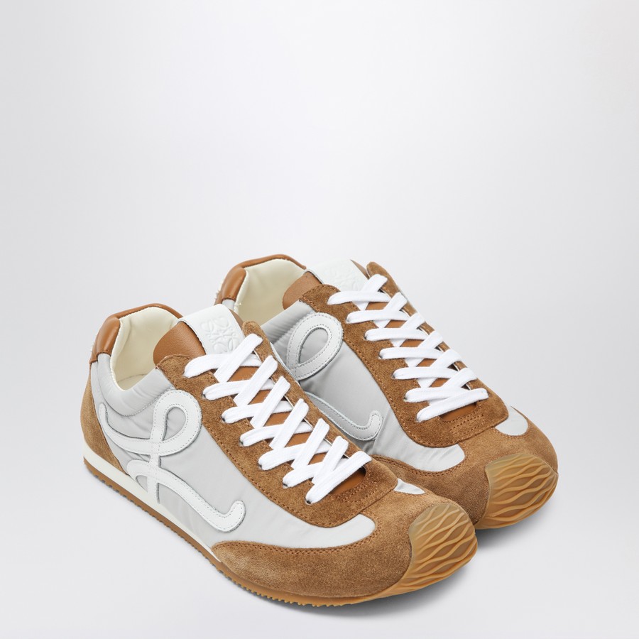 スニーカー LOEWE Women Sneakers LBR2282X13 GREY Loewe Sneaker Ballet Runner 2.0 grey/white/light brown